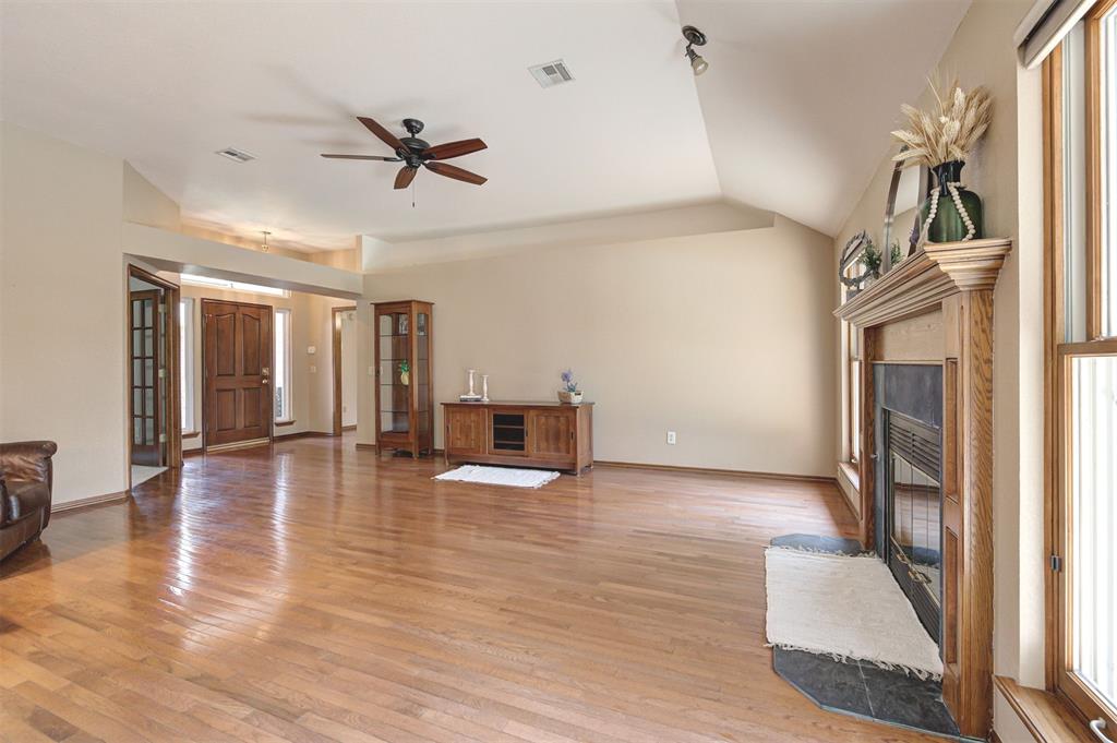5th image of 4100 Drawbridge Ln, Norman, OK 73072 | MLS# 1244412