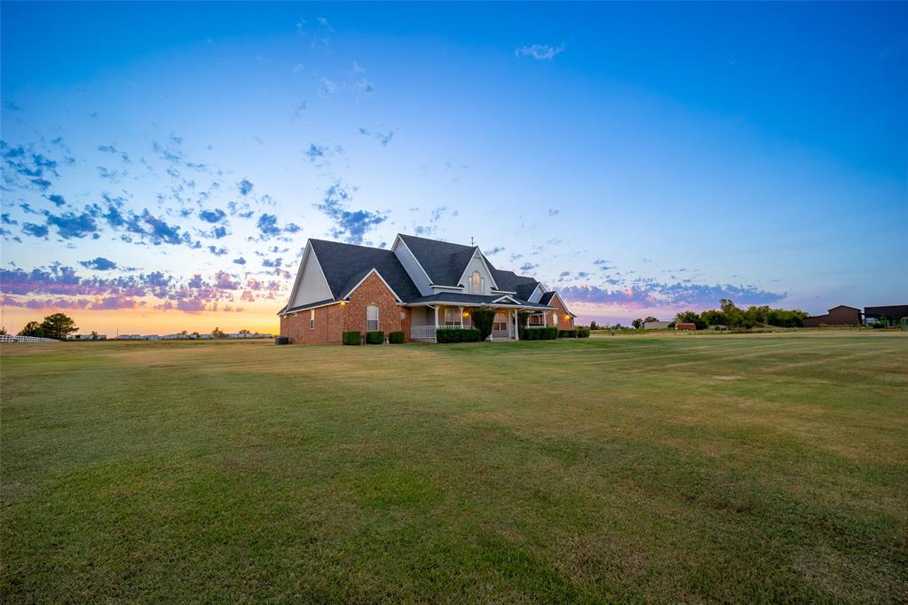 3rd image of 9301 Southern View Dr, Oklahoma City, OK 73165 | MLS# 1244435