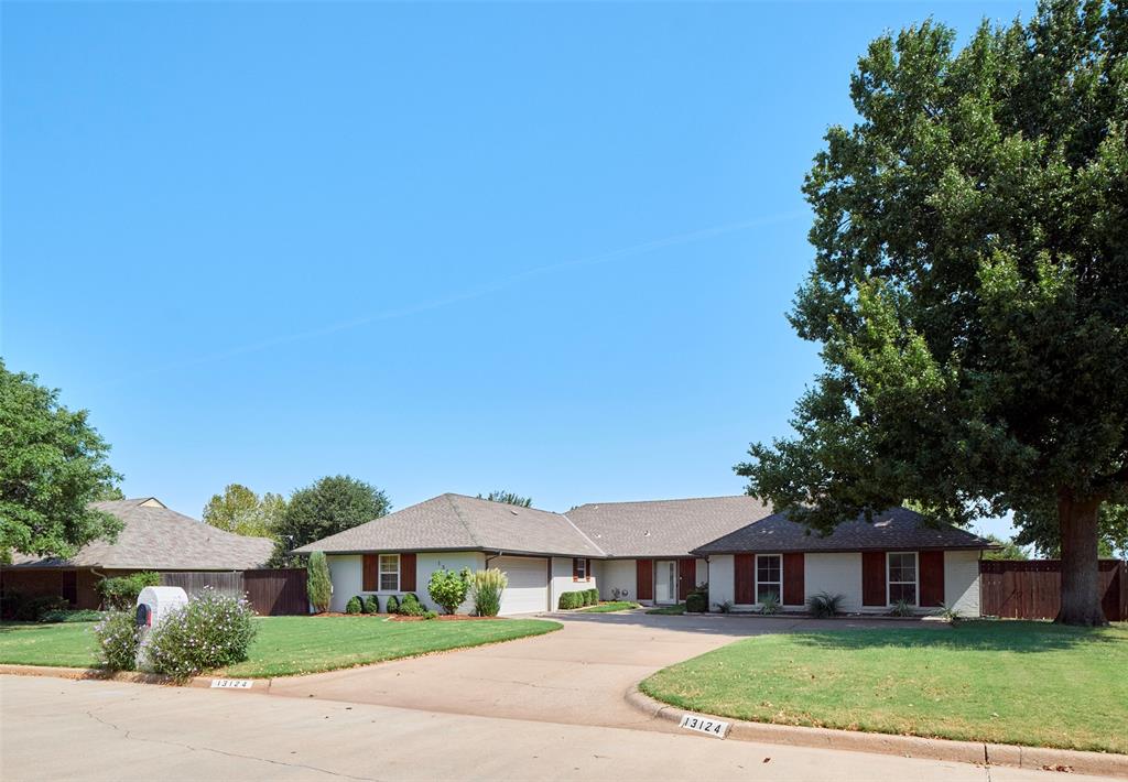 3rd image of 13124 Saint Andrews Dr, Oklahoma City, OK 73120 | MLS# 1244457