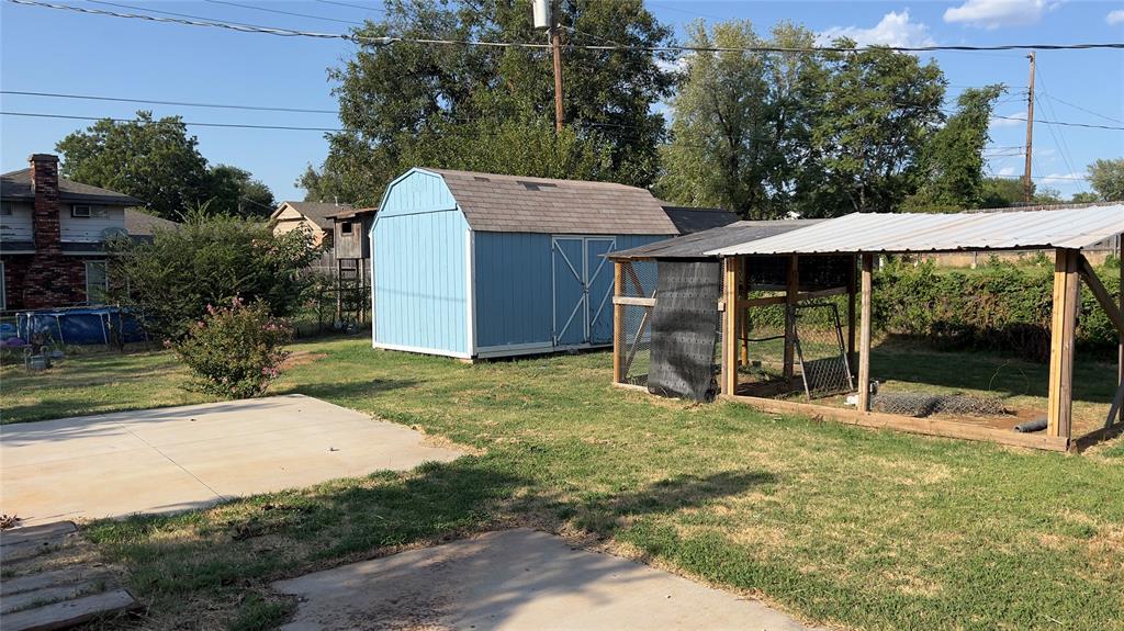 2nd image of 313 Willow Pl, Yukon, OK 73099 | MLS# 1244493
