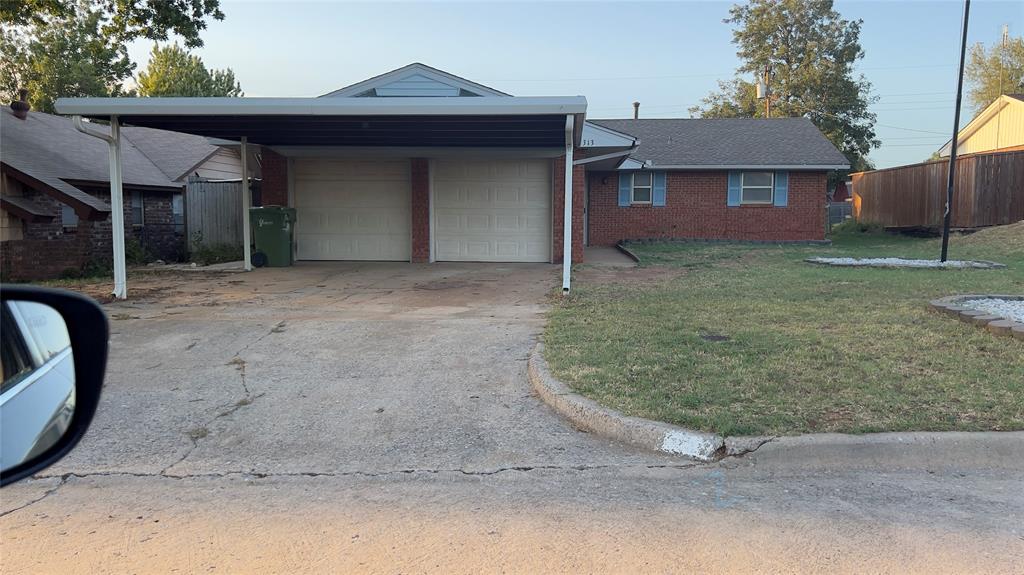 9th image of 313 Willow Pl, Yukon, OK 73099 | MLS# 1244493
