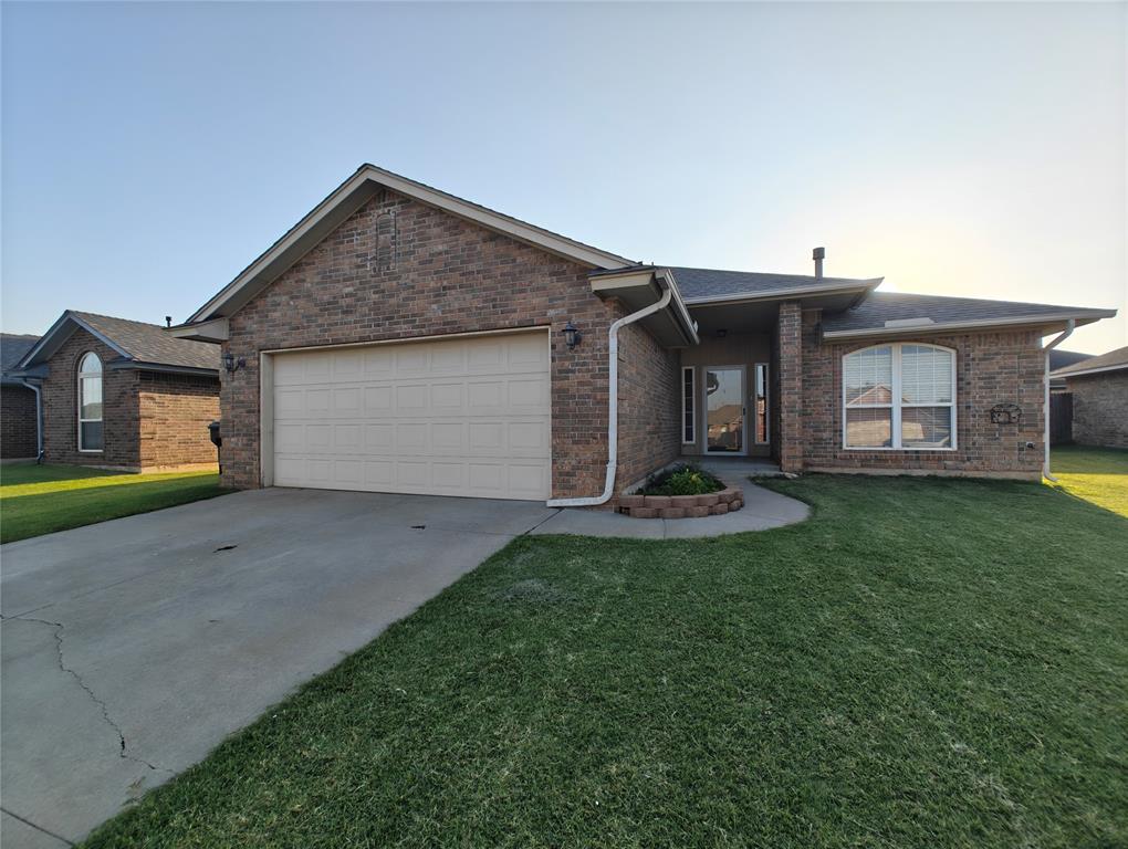 1st image of 4213 Kensington Dr, Moore, OK 73160 | MLS# 1244497