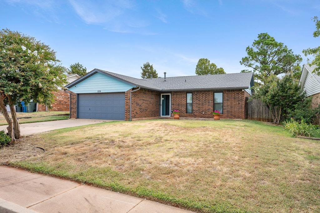 2nd image of 1624 Apian Wy, Edmond, OK 73003 | MLS# 1244498