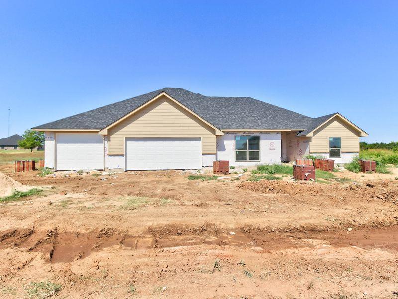 1st image of 2670 Secretariat Pass, Guthrie, OK 73044 | MLS# 1244506
