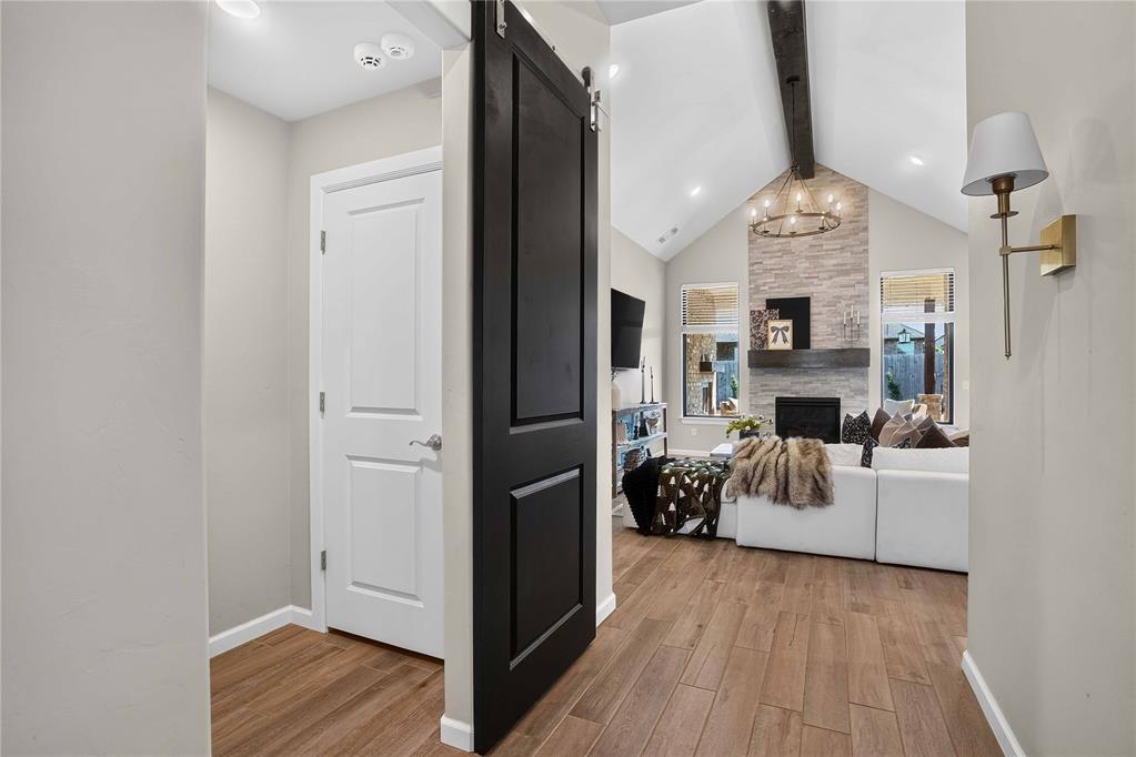 4th image of 908 Se 30Th St, Moore, OK 73160 | MLS# 1244518