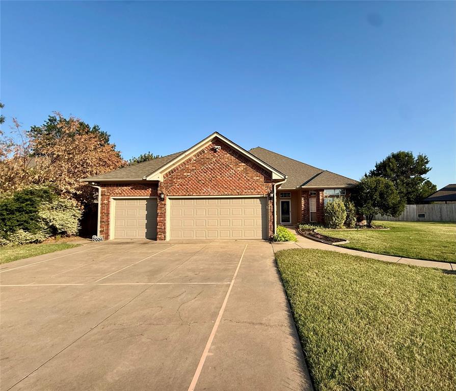 1st image of 3908 Brunswick Ln, Norman, OK 73072 | MLS# 1244536