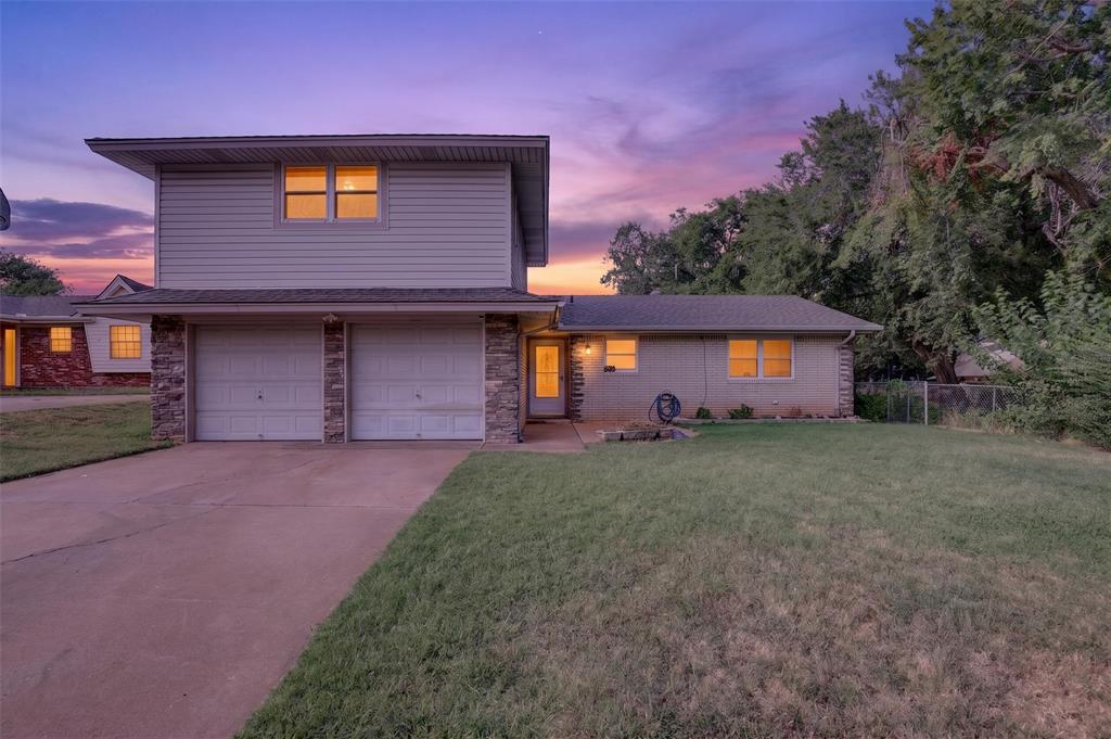 1st image of 117 Olympic Dr, Moore, OK 73160 | MLS# 1244584