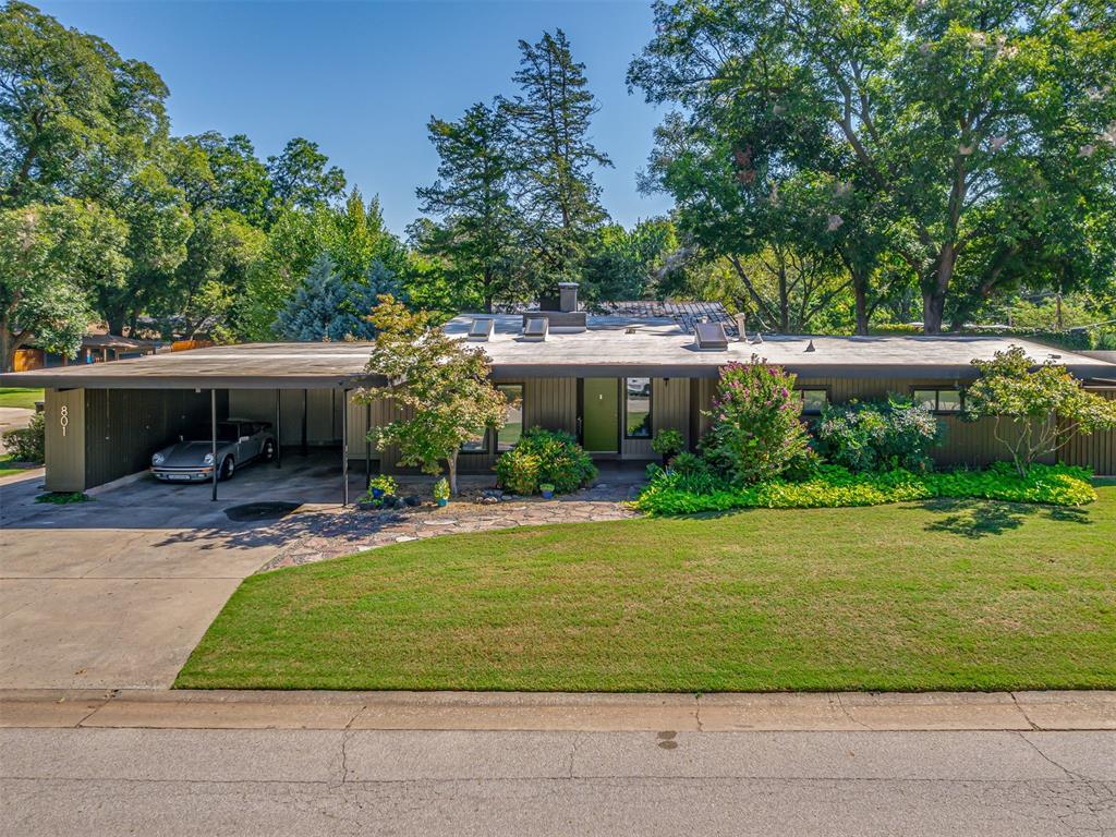 37th image of 801 Carey Dr, Norman, OK 73069 | MLS# 1244601