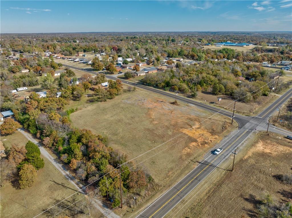 4th image of 10955 Ne 10Th St, Oklahoma City, OK 73130 | MLS# 1244605
