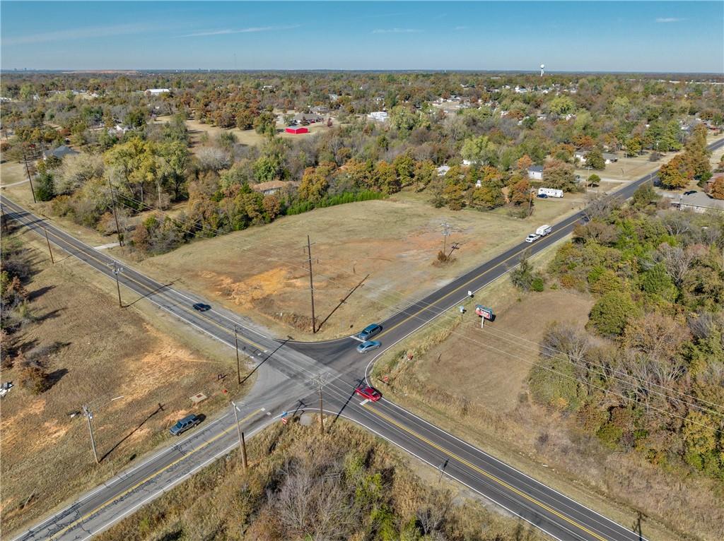 1st image of 10955 Ne 10th St, Oklahoma City, OK 73130 | MLS# 1244605