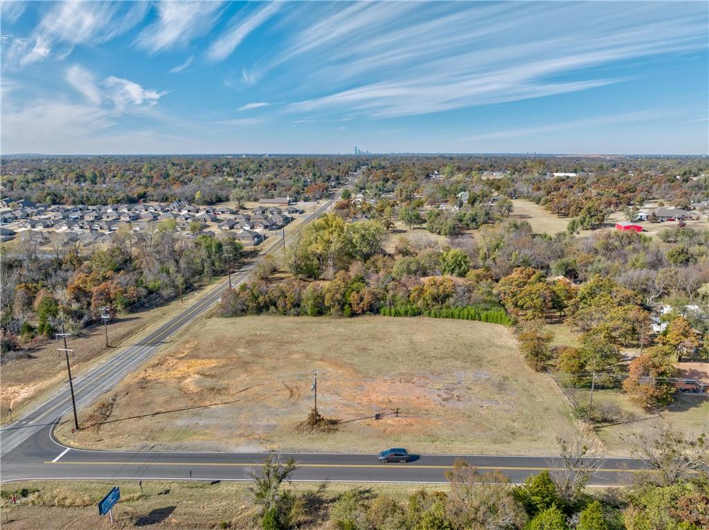 2nd image of 10955 Ne 10th St, Oklahoma City, OK 73130 | MLS# 1244605