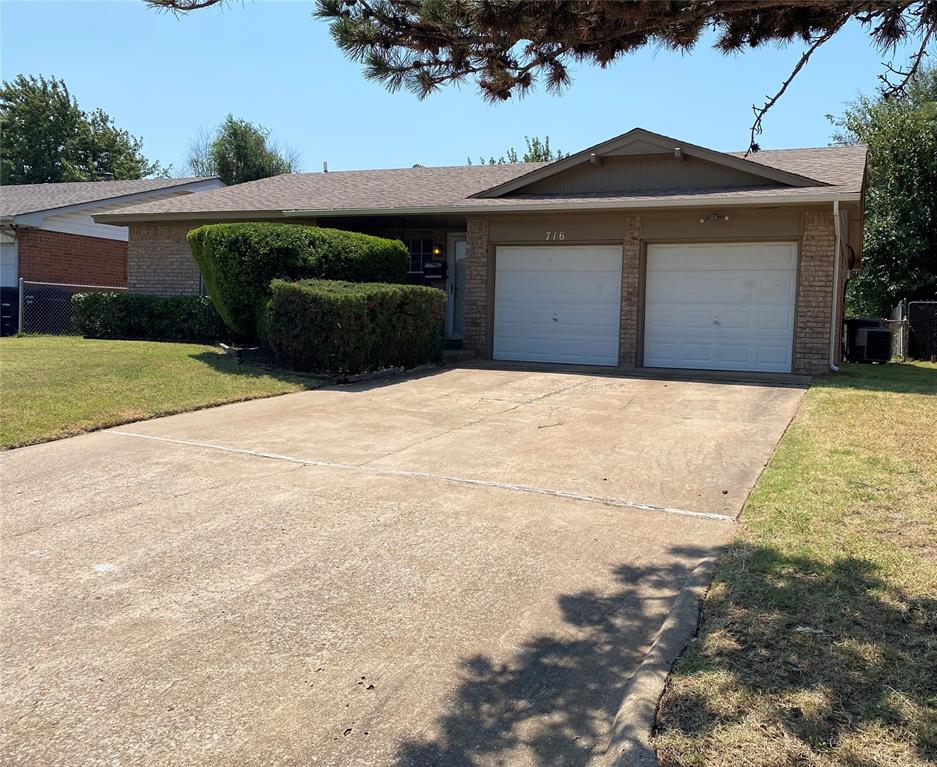 2nd image of 716 Nw 17th St, Moore, OK 73160 | MLS# 1244637