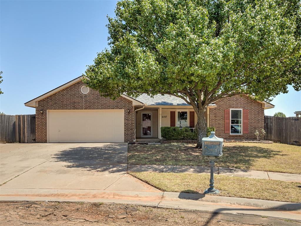 36th image of 2137 Ne 13th St, Moore, OK 73160 | MLS# 1244718
