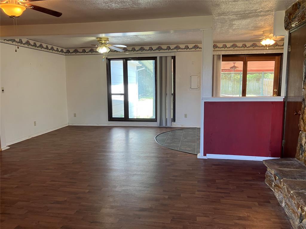 4th image of 920 W Mitchell Dr, Midwest City, OK 73110 | MLS# 1244743