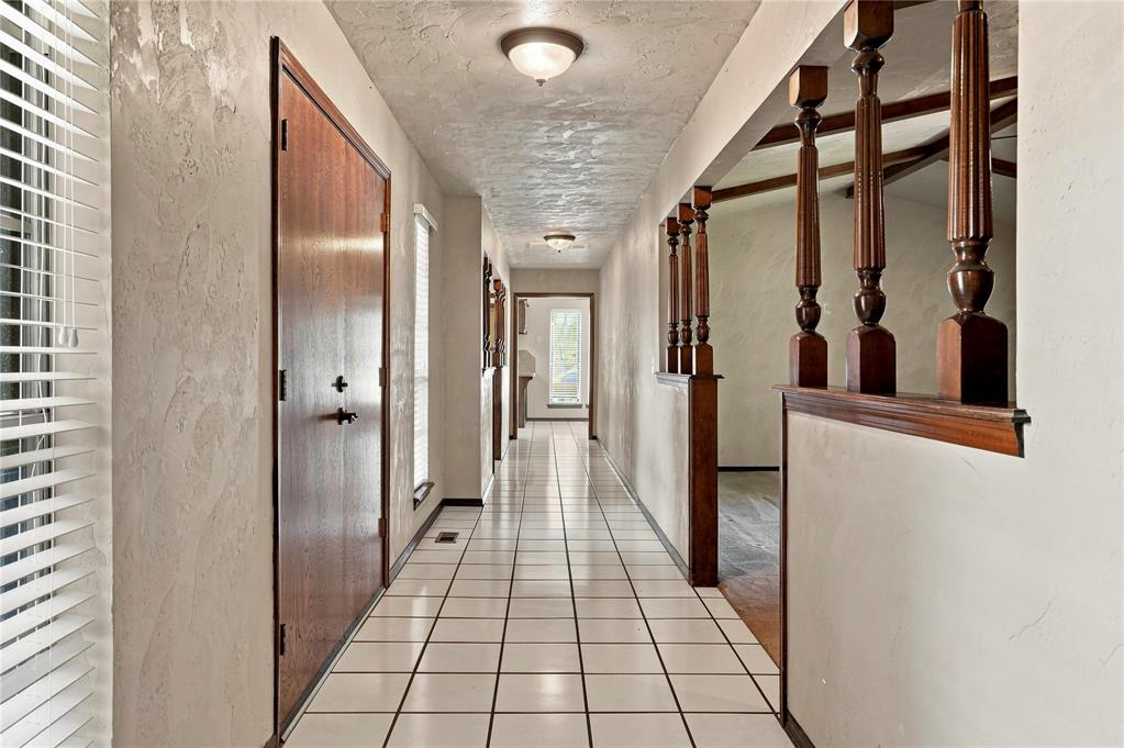 3rd image of 5212 Eden Dr, Oklahoma City, OK 73135 | MLS# 1244761