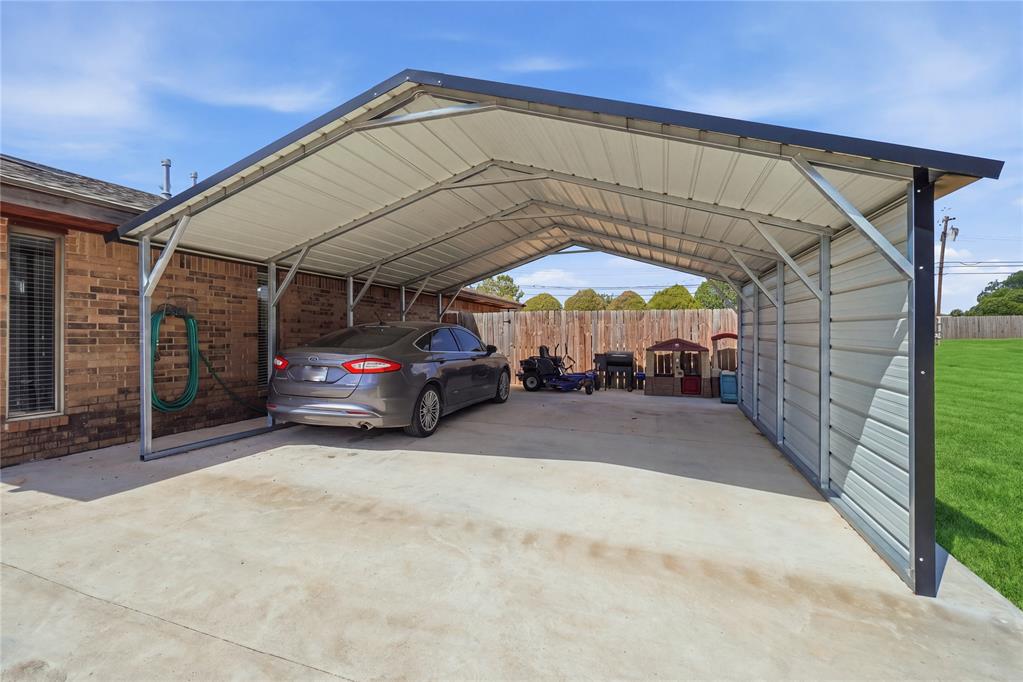 5th image of 1206 N Market St, Cordell, OK 73632 | MLS# 1244768