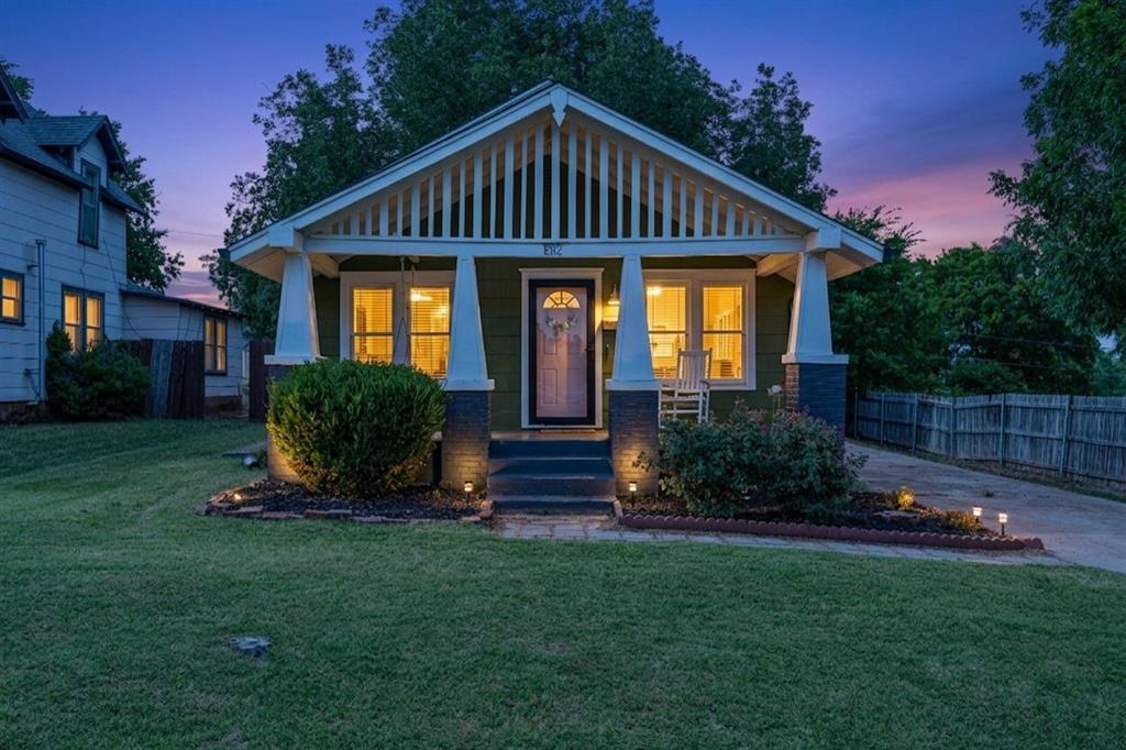 1st image of 1612 W Harrison Ave, Guthrie, OK 73044 | MLS# 1244794
