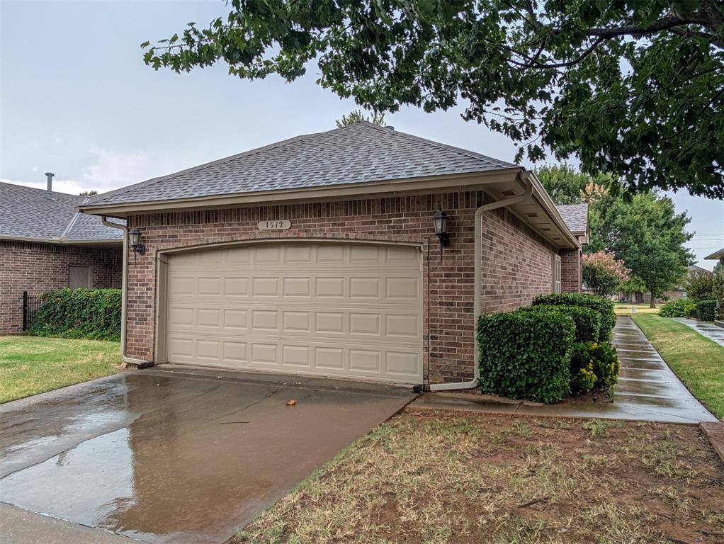 3rd image of 1912 Nw 159Th Pl, Edmond, OK 73013 | MLS# 1244798
