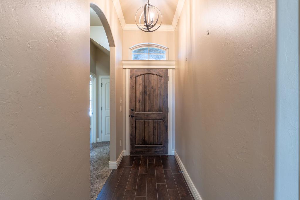 3rd image of 19033 Meadows Crossing Dr, Edmond, OK 73012 | MLS# 1244804