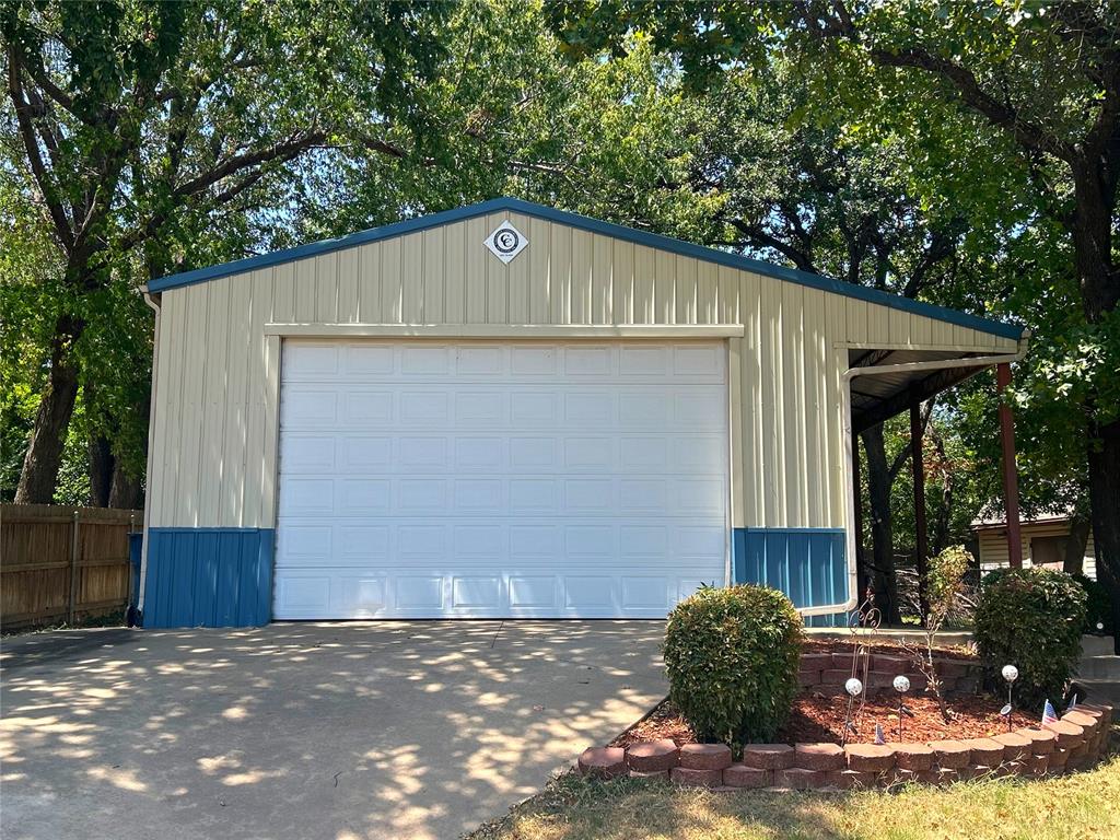 2nd image of 3401 Carriage Wy, Edmond, OK 73013 | MLS# 1244832