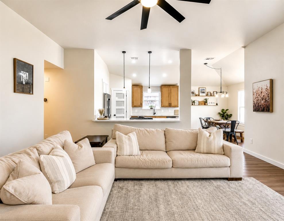 2nd image of 4208 Notting Hill Dr, Moore, OK 73160 | MLS# 1244840