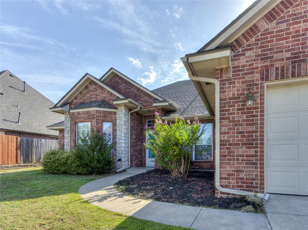 3rd image of 1980 Leslie Beachler Ln, Oklahoma City, OK 73130 | MLS# 1244868