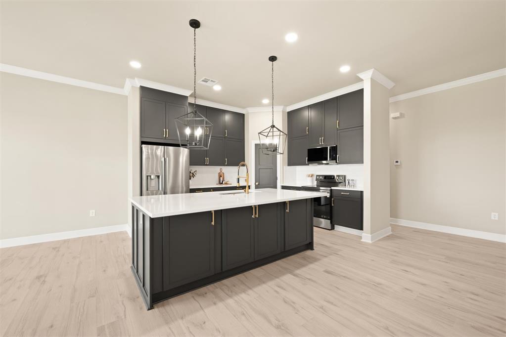 3rd image of 600 Still Mdws, Guthrie, OK 73044 | MLS# 1244872