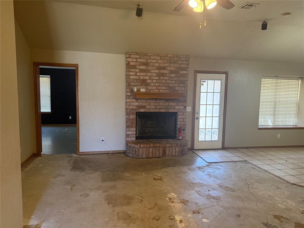4th image of 5812 Se 9Th St, Oklahoma City, OK 73110 | MLS# 1244877