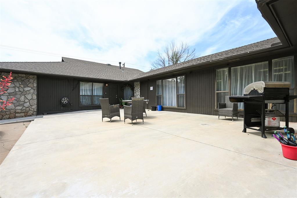 5th image of 908 E 12Th Ave, Stillwater, OK 74074 | MLS# 1244906