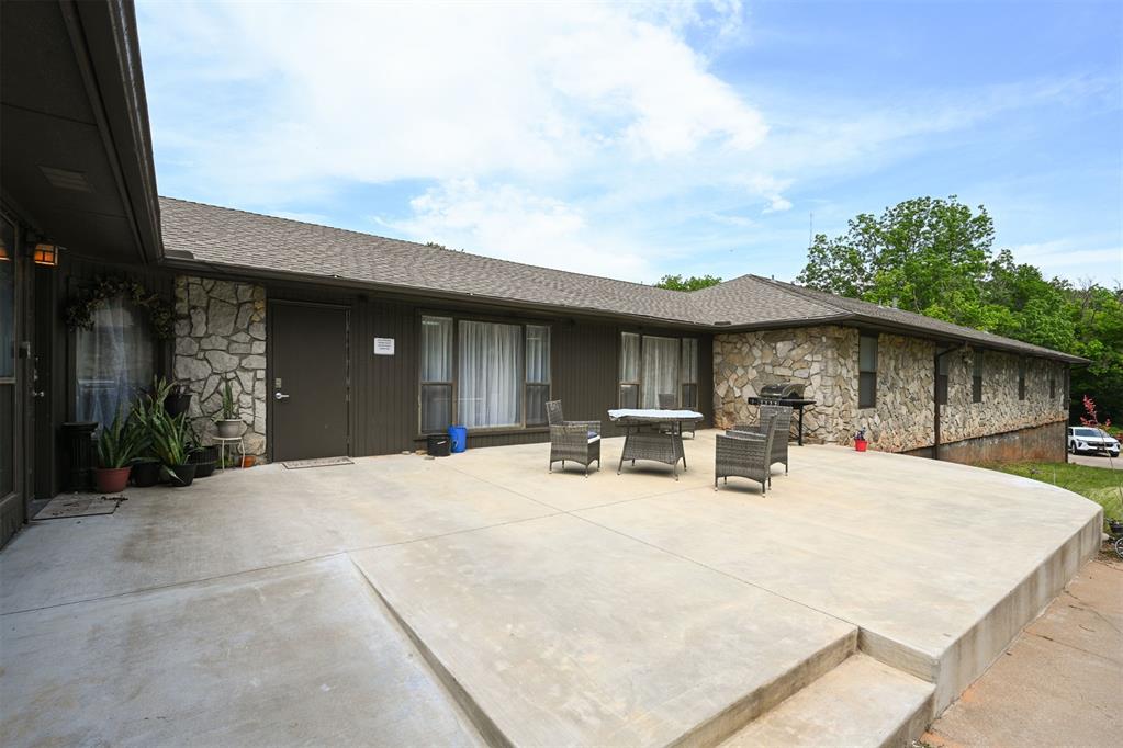 4th image of 908 E 12Th Ave, Stillwater, OK 74074 | MLS# 1244906