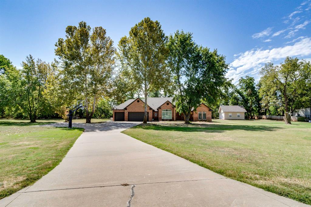 1st image of 13400 Lakeshore Dr, Piedmont, OK 73078 | MLS# 1244939