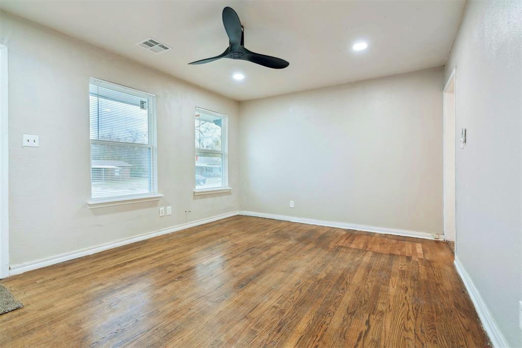 3rd image of 3924 Teal Dr, Oklahoma City, OK 73115 | MLS# 1244950