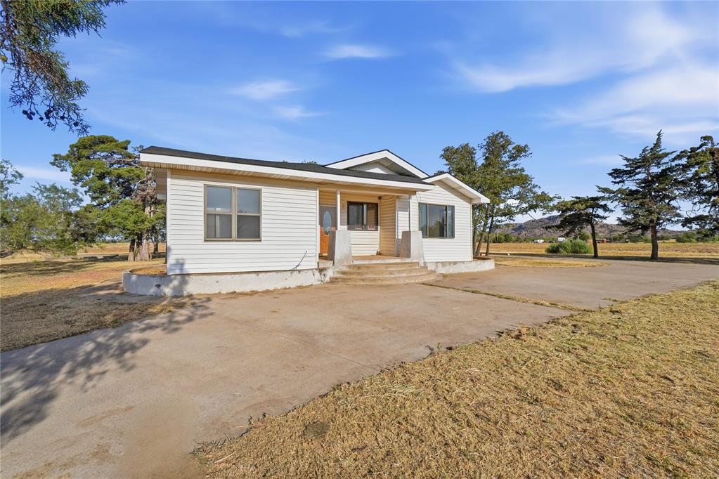 1st image of 725 W Broadway St, Mountain Park, OK 73552 | MLS# 1244957