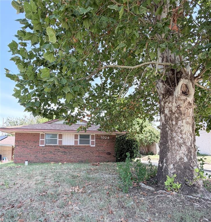 2nd image of 1029 W Peebly Dr, Midwest City, OK 73110 | MLS# 1244966