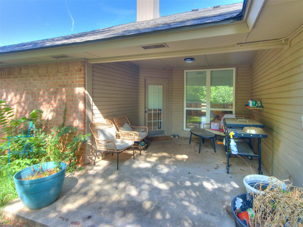 35th image of 2713 Weymouth Wy, Norman, OK 73071 | MLS# 1245009