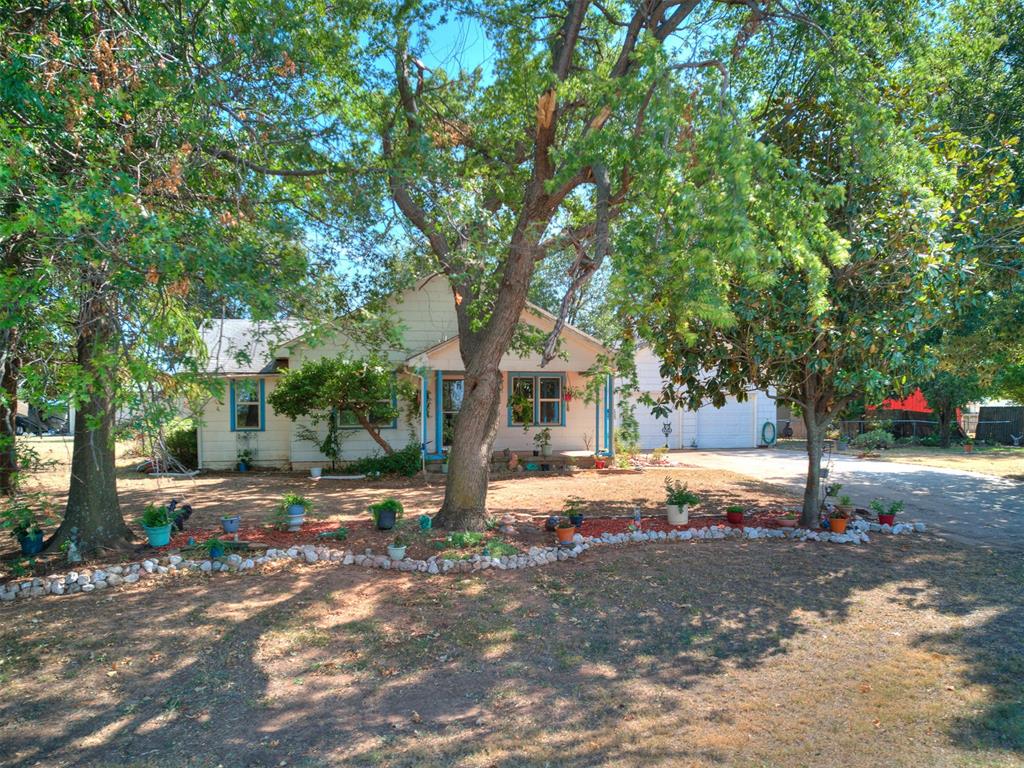 3rd image of 416 E Main St, Calumet, OK 73014 | MLS# 1245057