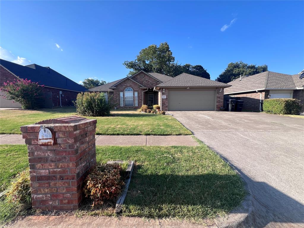9th image of 1825 Se 1st St, Moore, OK 73160 | MLS# 1245060