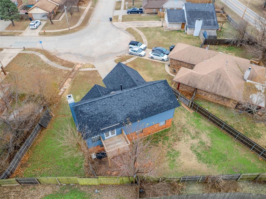 50th image of 2101 Ne 11th St, Moore, OK 73160 | MLS# 1245063