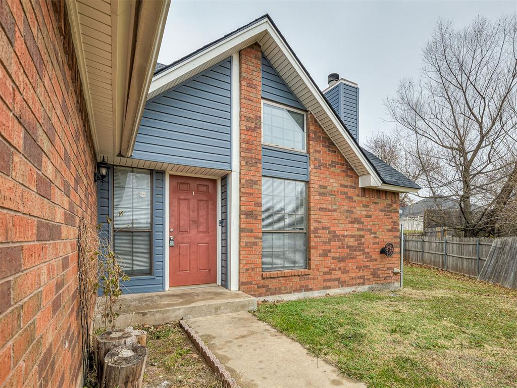 4th image of 2101 Ne 11Th St, Moore, OK 73160 | MLS# 1245063