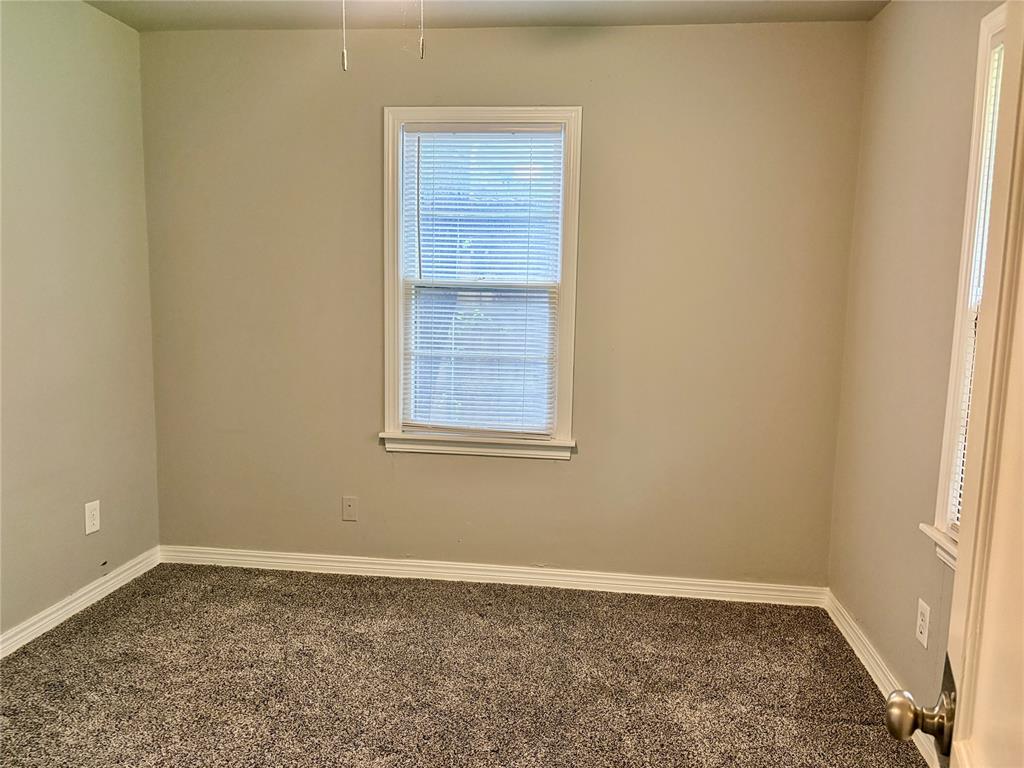 3rd image of 1702 W Britton Rd, Oklahoma City, OK 73120 | MLS# 1245105