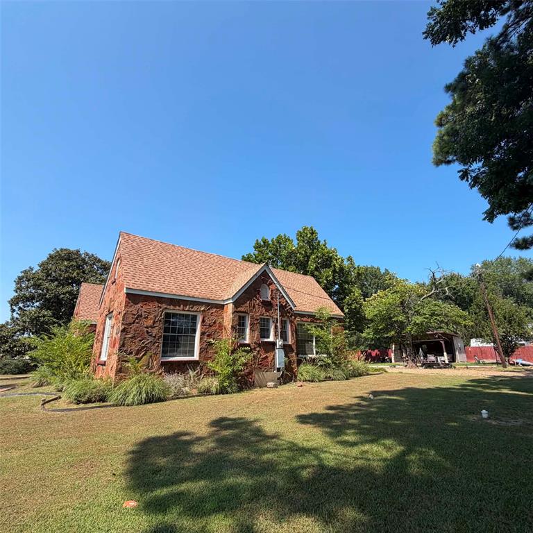 2nd image of 1505 S Park 1/2 Dr, Broken Bow, OK 74728 | MLS# 1245128
