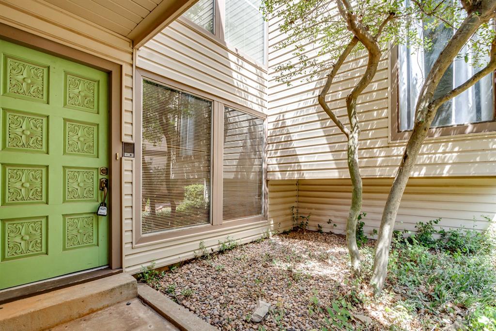 3rd image of 2001 Three Stars Rd, Edmond, OK 73034 | MLS# 1245169