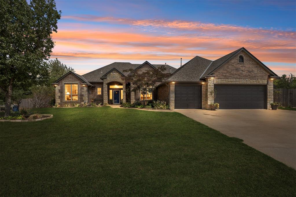 1st image of 44 Nw Cypress St, Piedmont, OK 73078 | MLS# 1245238