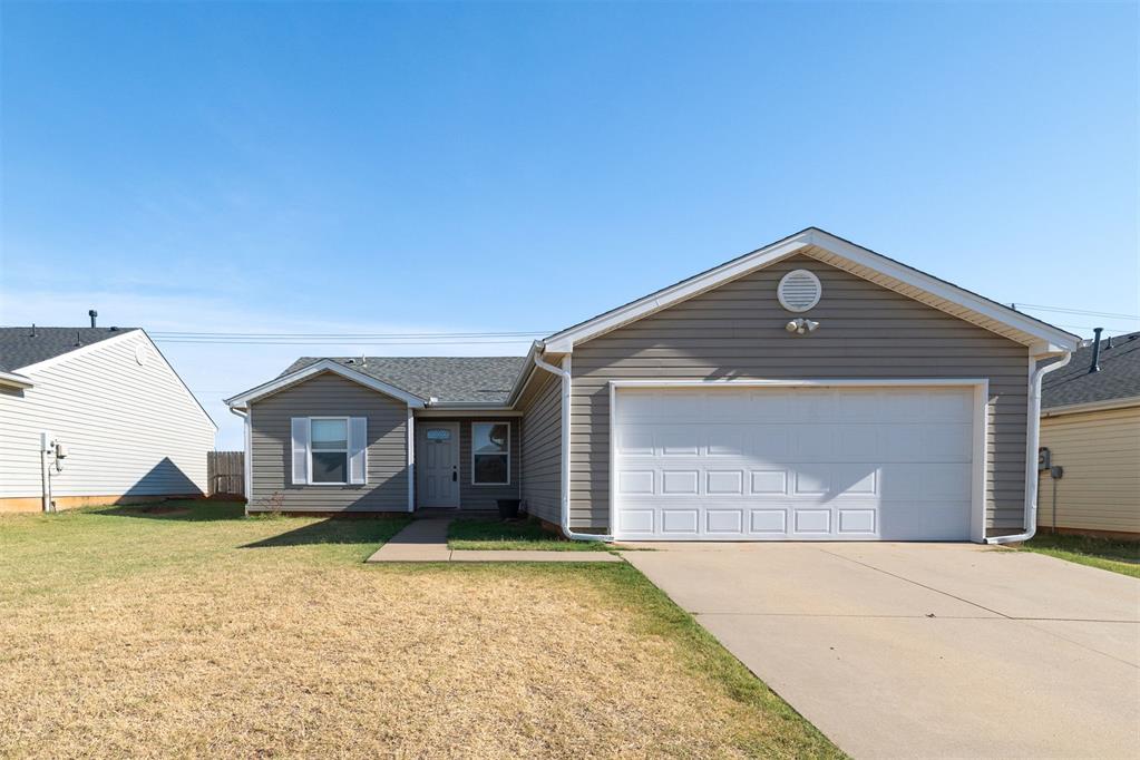 1st image of 10349 Aberdeen Dr, Yukon, OK 73099 | MLS# 1245251
