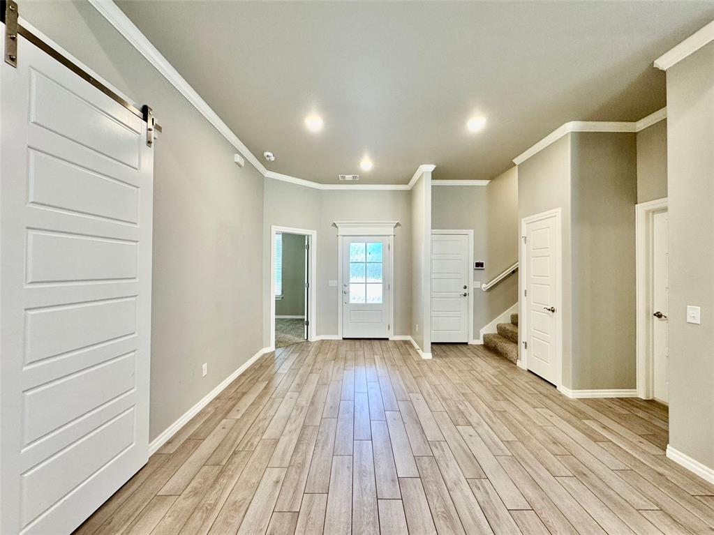 4th image of 1612 Ne 35Th St, Moore, OK 73160 | MLS# 1245272
