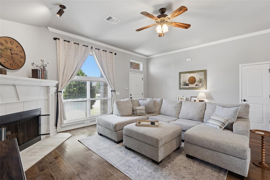 3rd image of 609 Sw 6Th St, Moore, OK 73160 | MLS# 1245275
