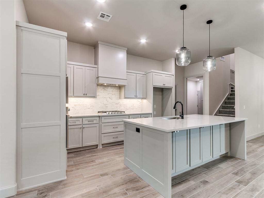 2nd image of 16108 Segovia Dr, Oklahoma City, OK 73170 | MLS# 1245284
