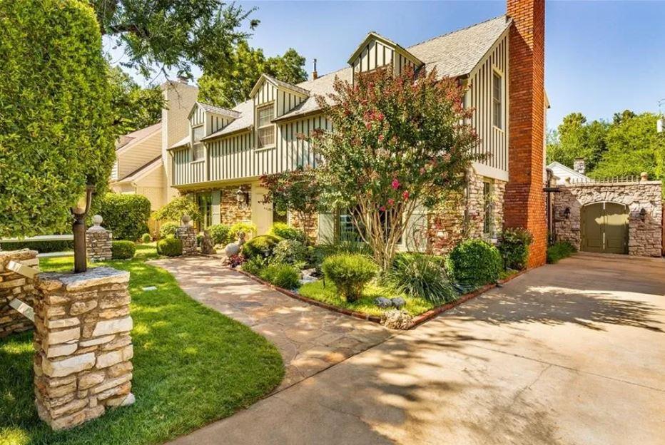 Photo 1 of Single family home for sale at 1105 Tedford Wy, Oklahoma City, OK 73116 | MLS# 1245304 | Listing updated on 2026-09-06