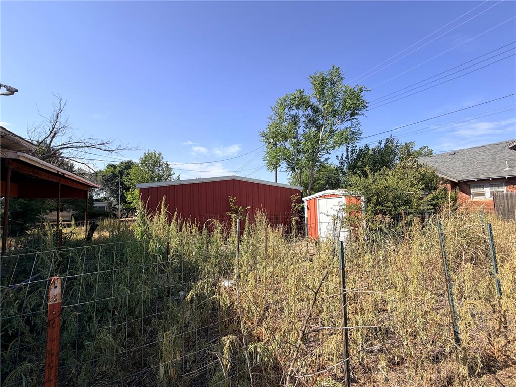 4th image of 402 N Temple St, Cordell, OK 73632 | MLS# 1245356