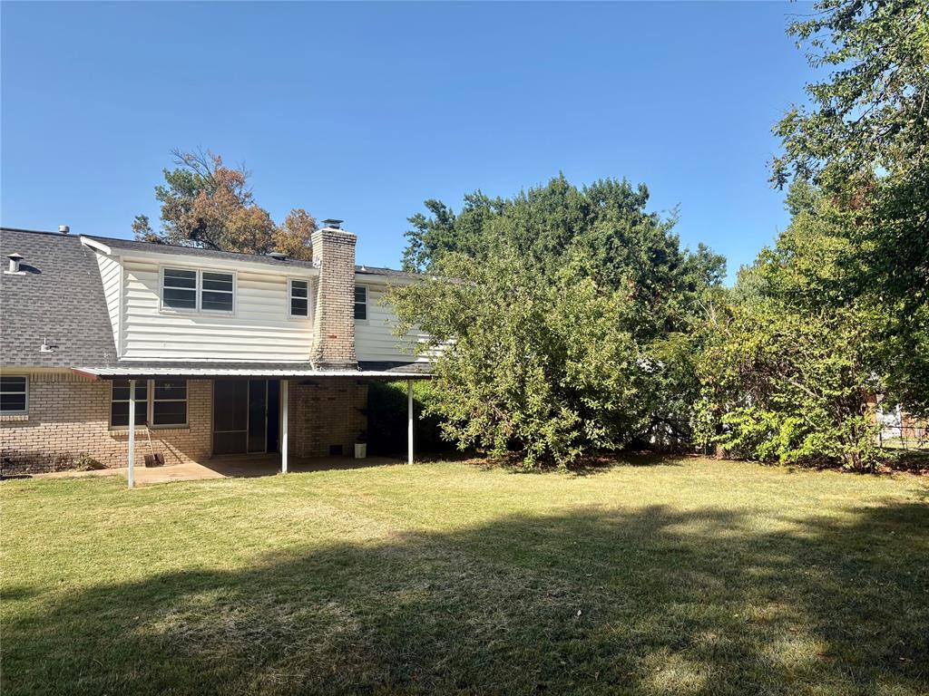 27th image of 1606 Greenbriar Dr, Norman, OK 73072 | MLS# 1245358